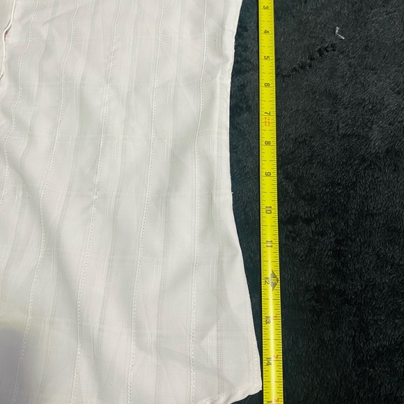 Cozy Pink and White Turtleneck Sweater - Picture 14 of 16